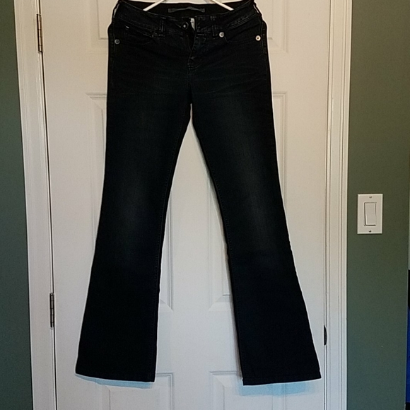 Jeans - Picture 1 of 3